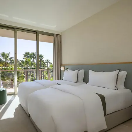 The Westin Salgados Resort, Algarve Готель Албуфейра