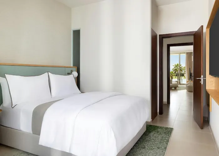 The Westin Salgados Resort, Algarve البوفيرا