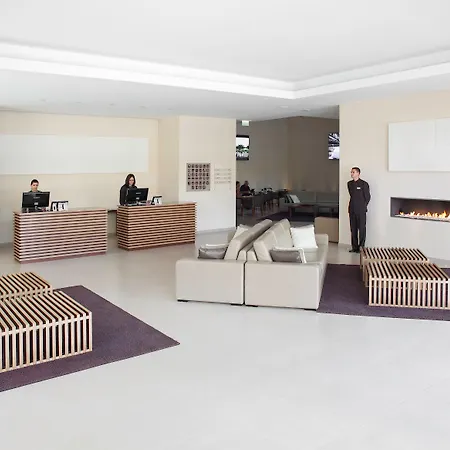 The Westin Salgados Resort, Algarve מלון אלבופיירה